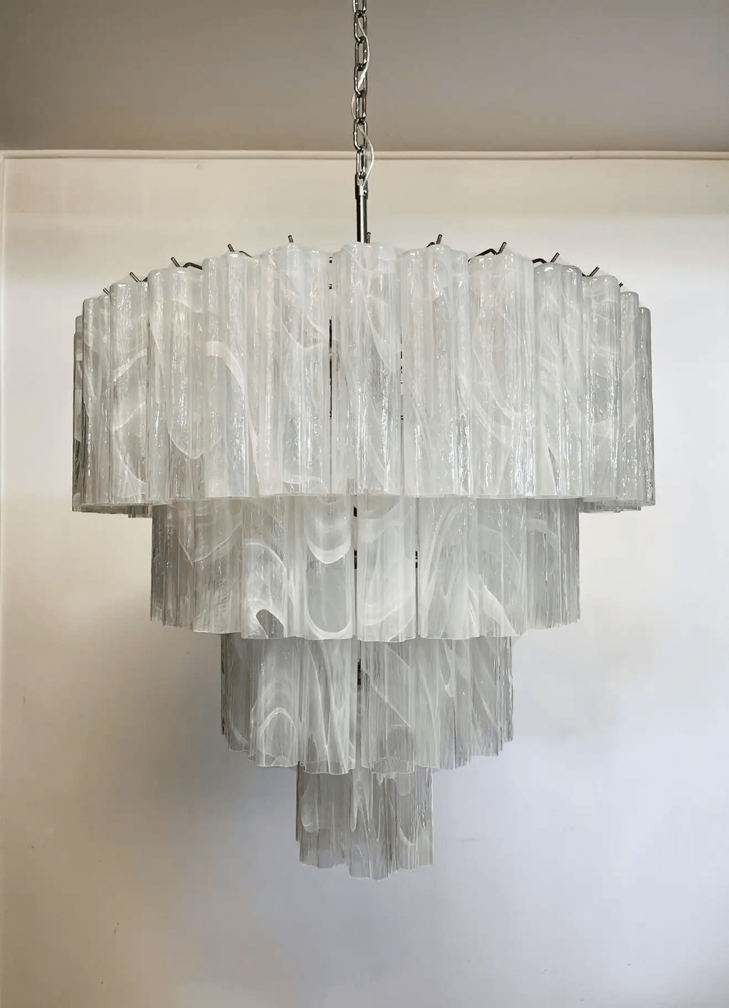 Murano Chandelier – 78 tubes – Alabaster white - orvaliadecor