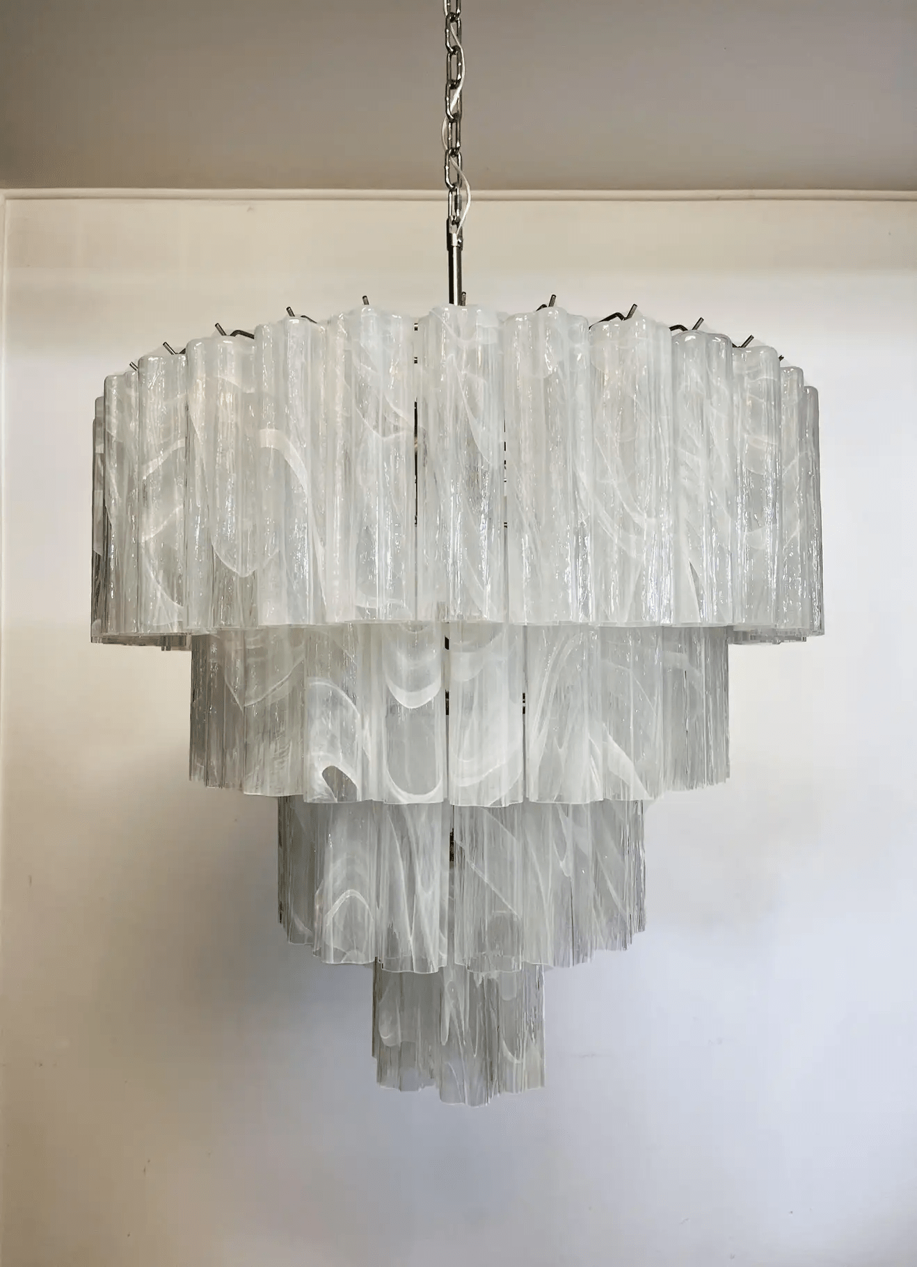 Murano Chandelier – 78 tubes – Alabaster white - orvaliadecor